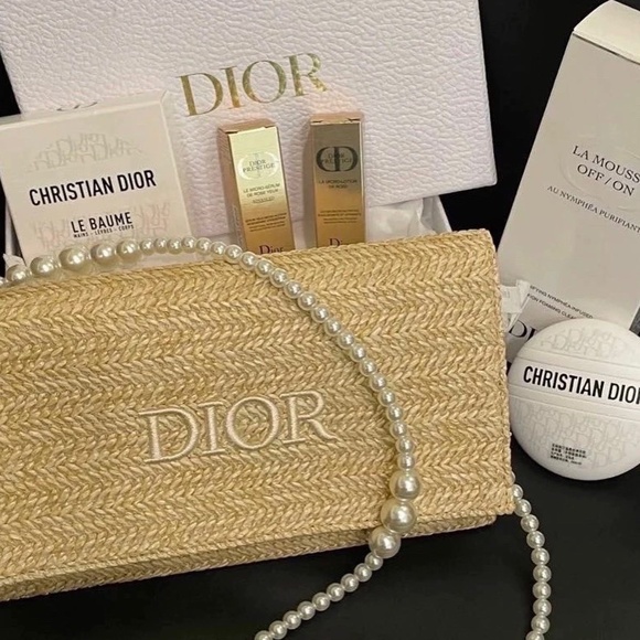 Dior Straw Crossbody bag❤️New, authentic! - Picture 8 of 10